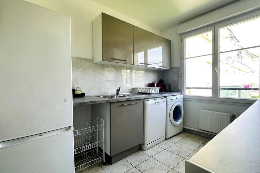 Apartment 3 Bedroomed Serris Val D'Europe Disneyland Paris ภายนอก รูปภาพ