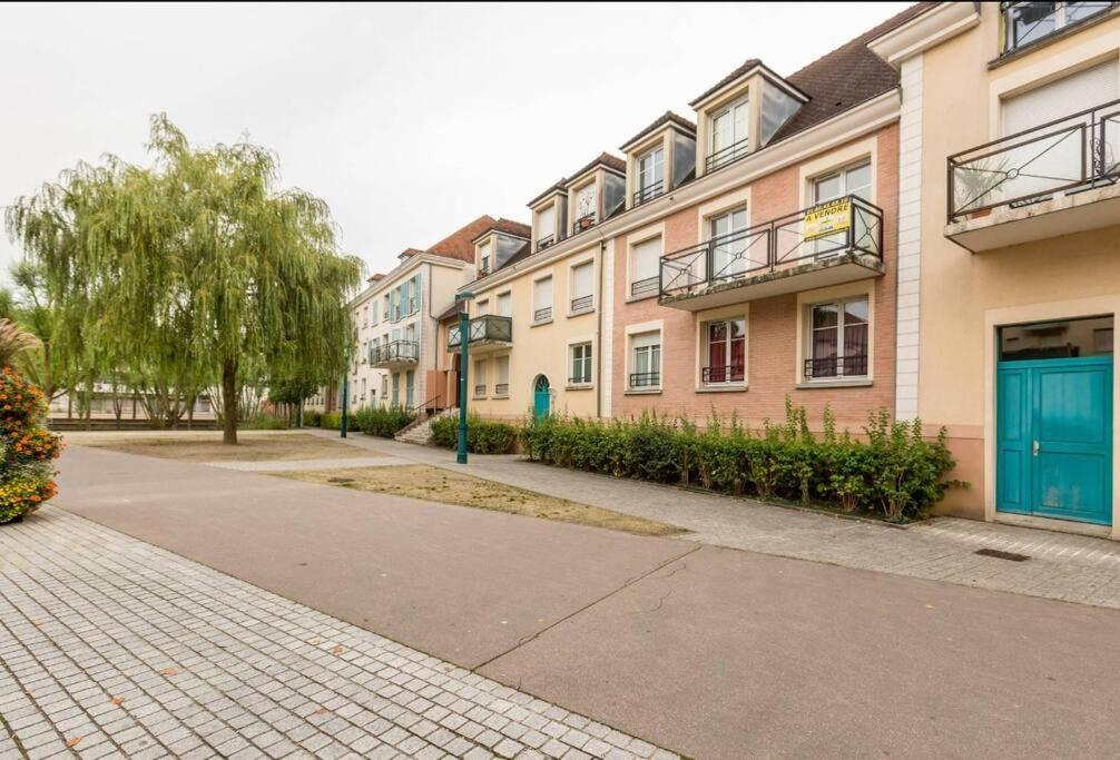 Apartment 3 Bedroomed Serris Val D'Europe Disneyland Paris ภายนอก รูปภาพ